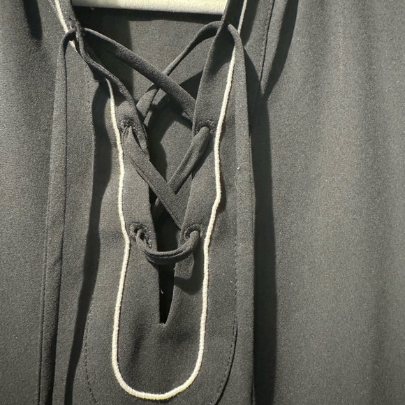 ANN TAYLOR LACE FRONT TANK TOP - Picture 3 of 3